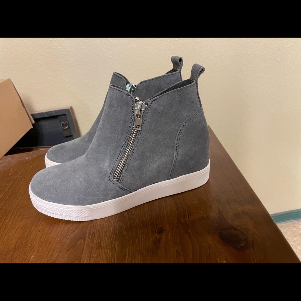 Steve Madden Wedgie Sz 10